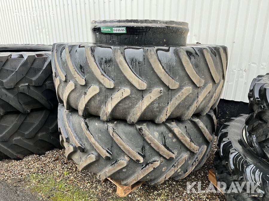 Firestone Radial 9000 wheel