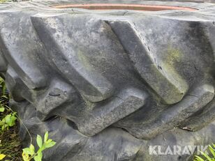 Goodyear 18.4R38 rueda