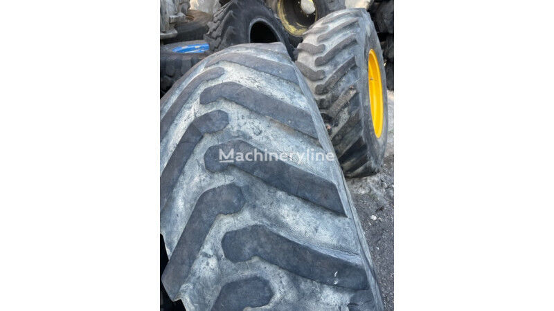 JCB 18.4-26 rueda