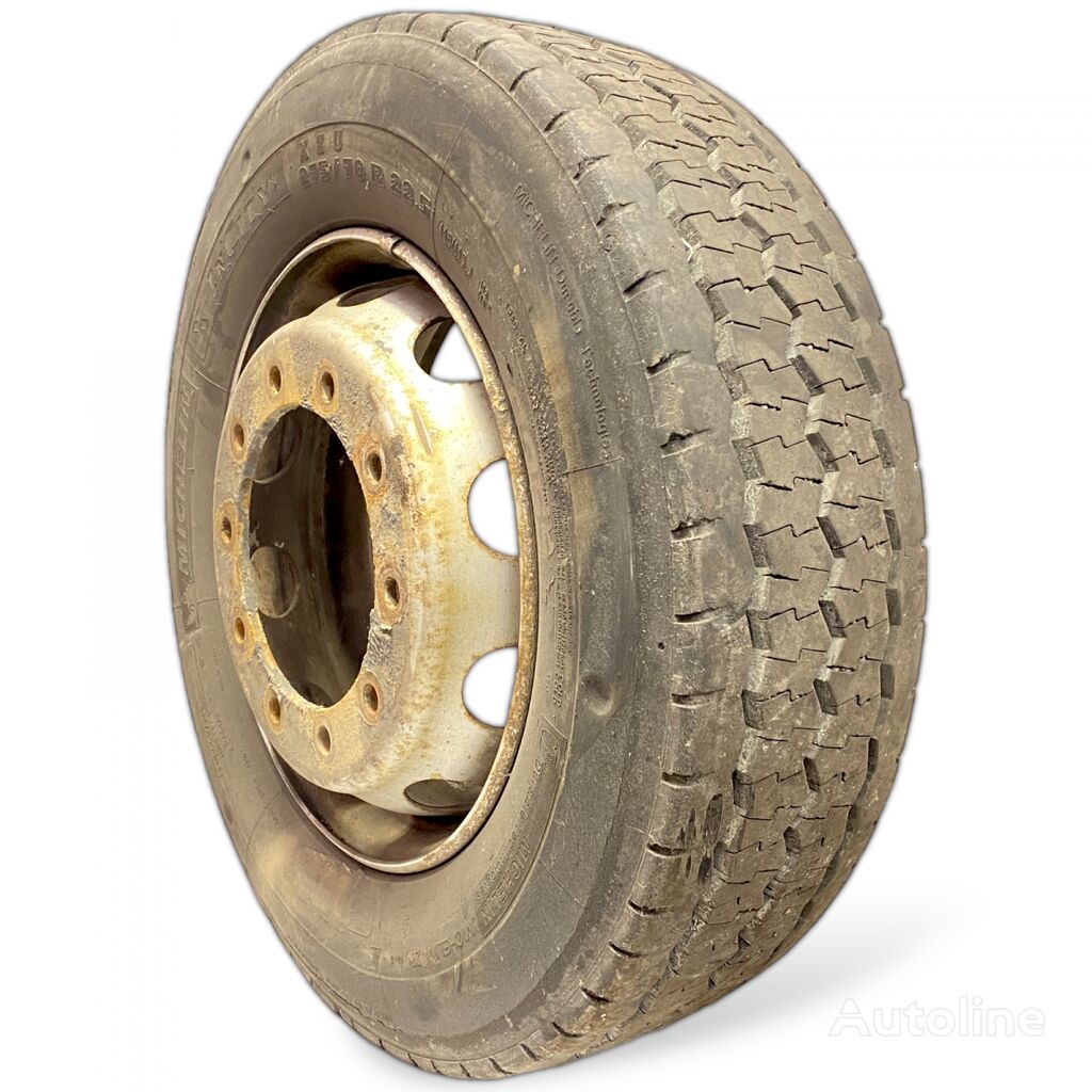 Michelin 275/70 R 22.5 wheel