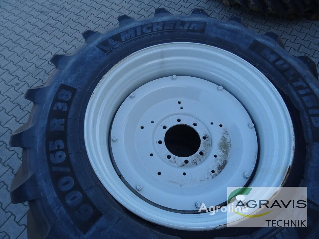 新车轮 Michelin KR - Agroline