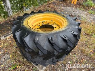 Nokian 14.9-24 wheel