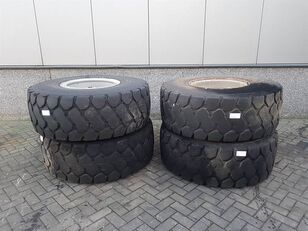 колесо Terex TL210-Solideal 20.5R25-Tire/Reifen/Band