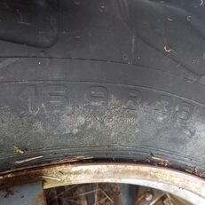 Traktor Molcon 16.9 R 38 Twillinghjul s&aelig;t wheel