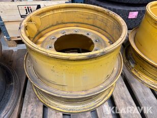 Volvo Pl&aring;tf&auml;lgar 4 st Volvo wheel