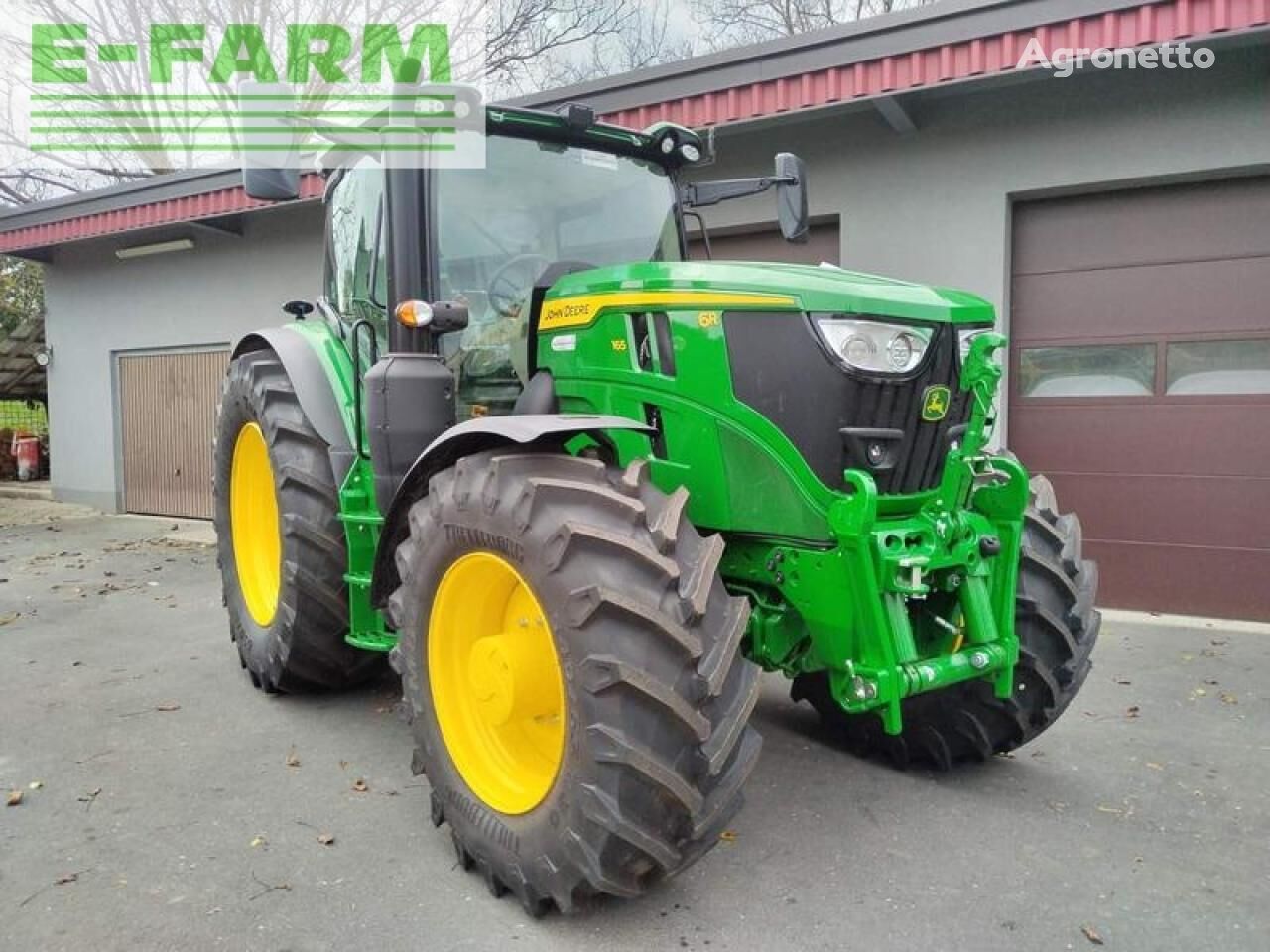 tractor cu roţi