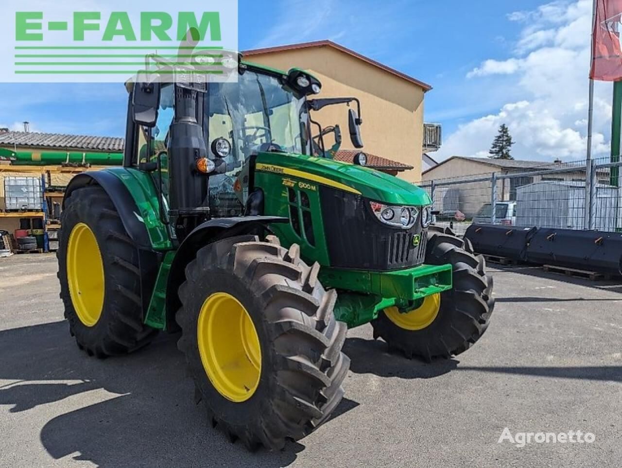 wheel tractor