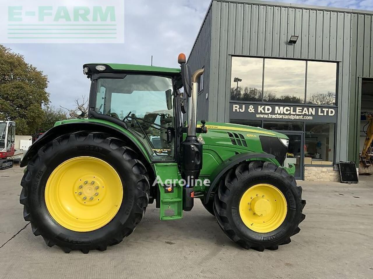 Wheel tractor - Agroline