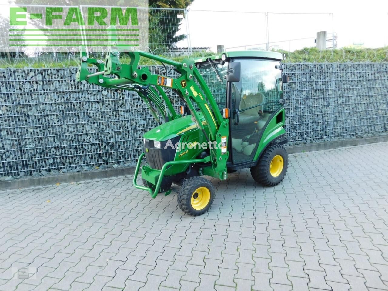 1026r traktor na kotačima