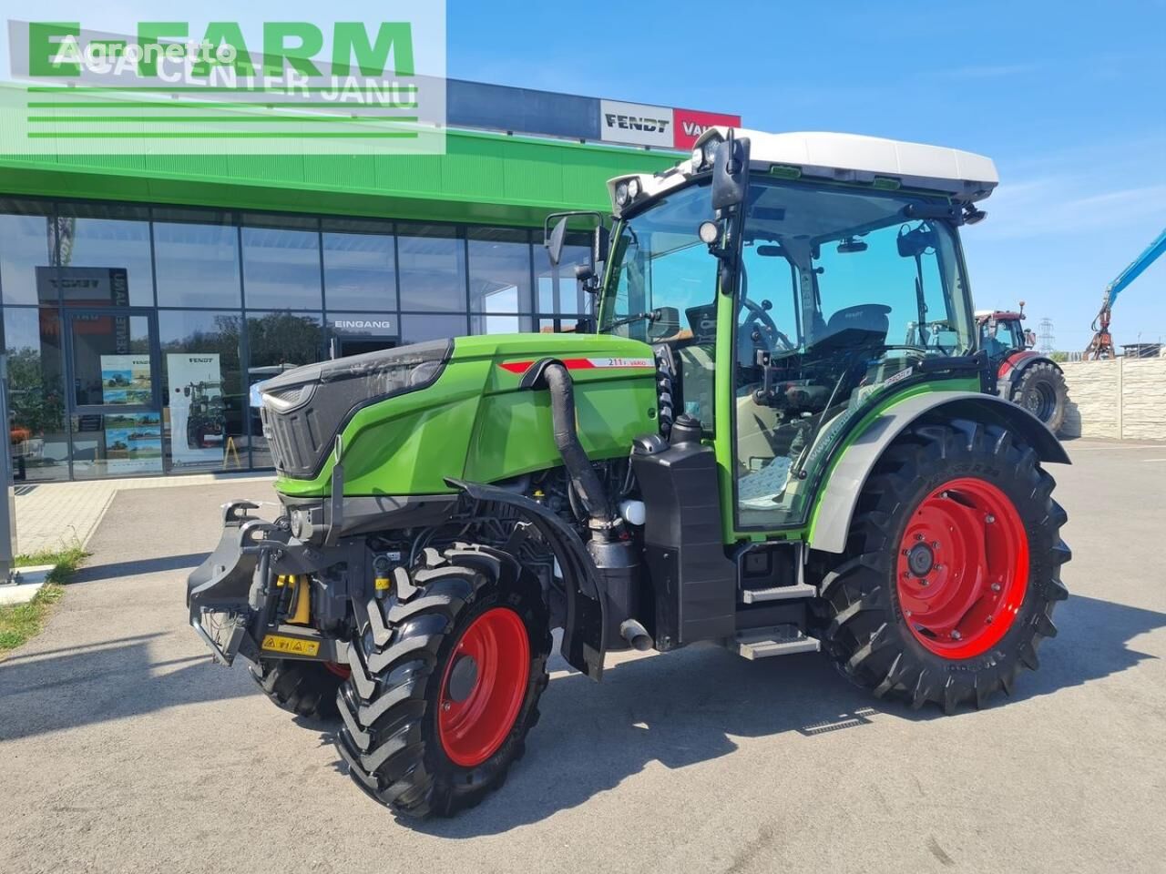 tracteur à roues 211 vario f