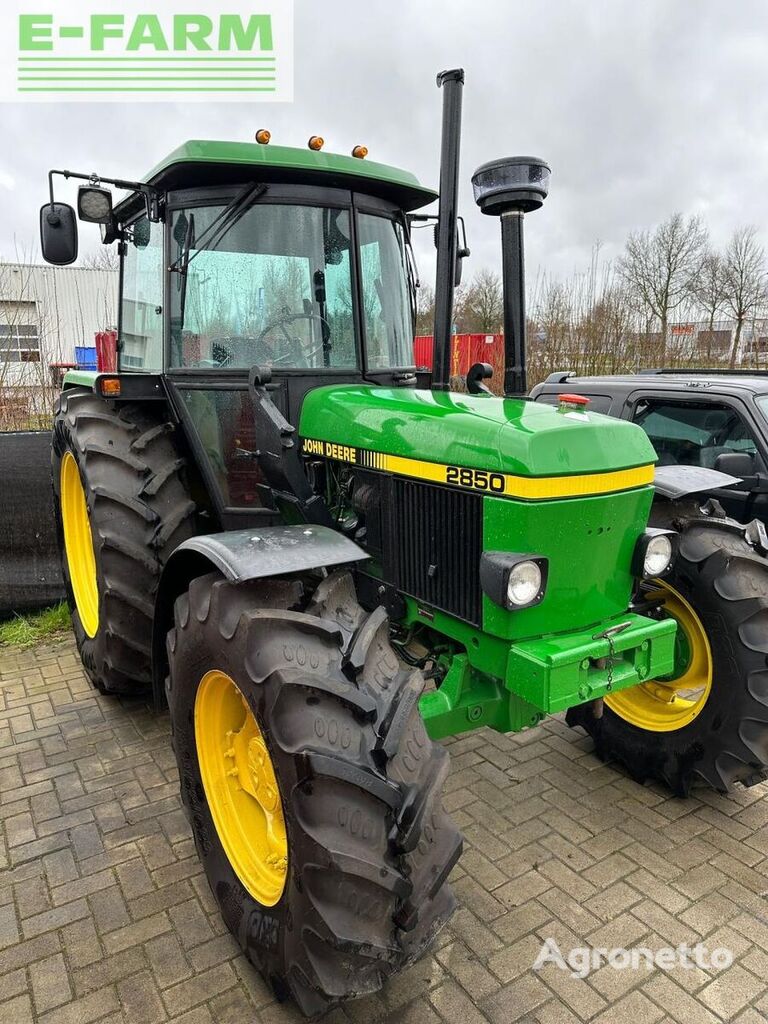 2850 wheel tractor