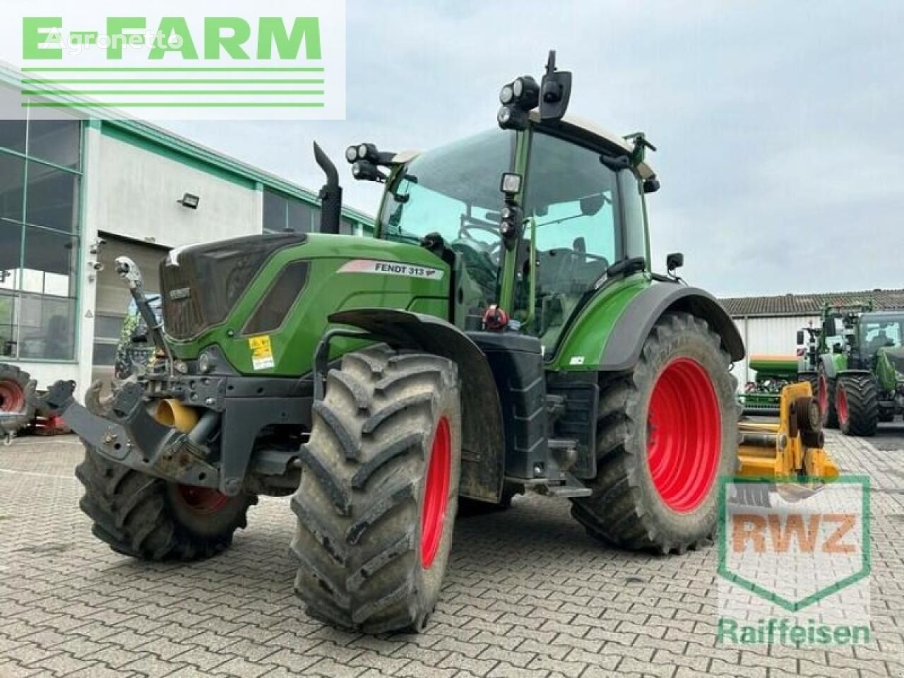 313 vario s4 tractor de ruedas