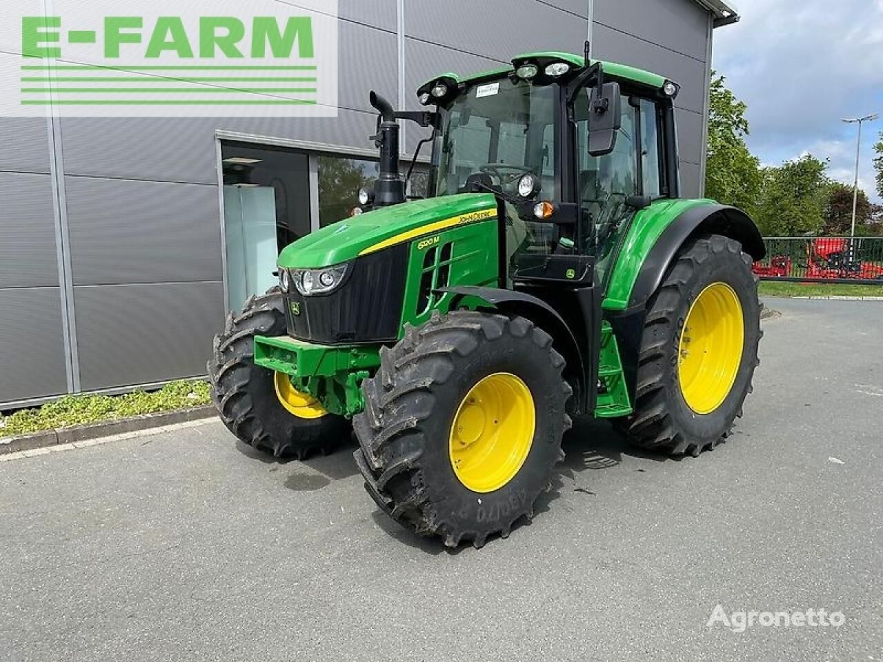 6120m - demo tractor de ruedas