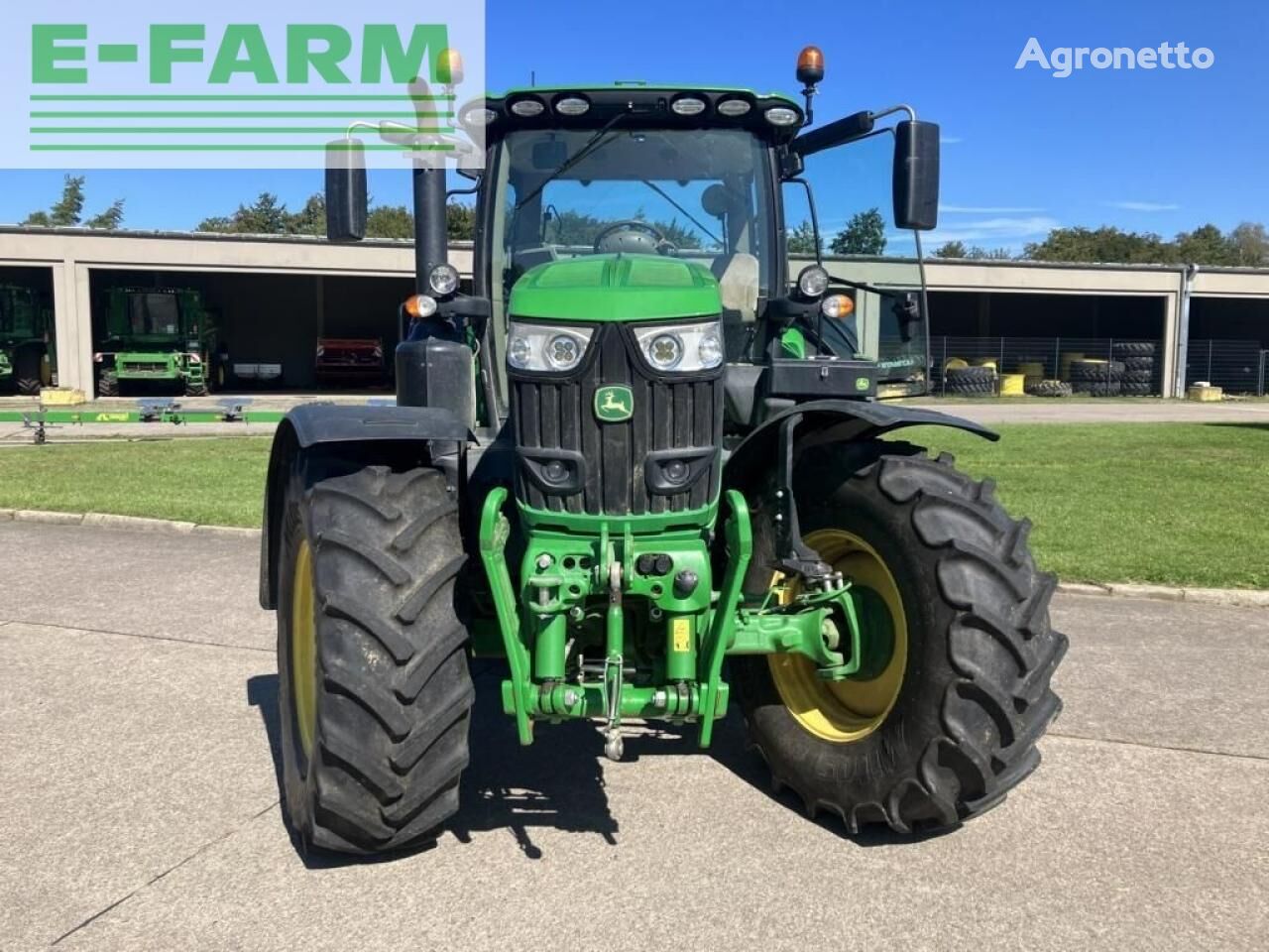 tracteur à roues 6215r