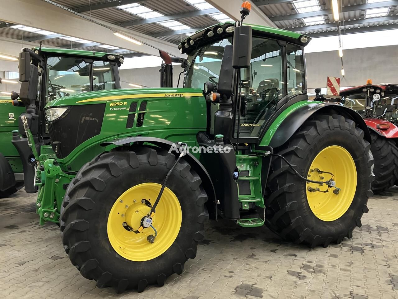 6250R tractor de ruedas