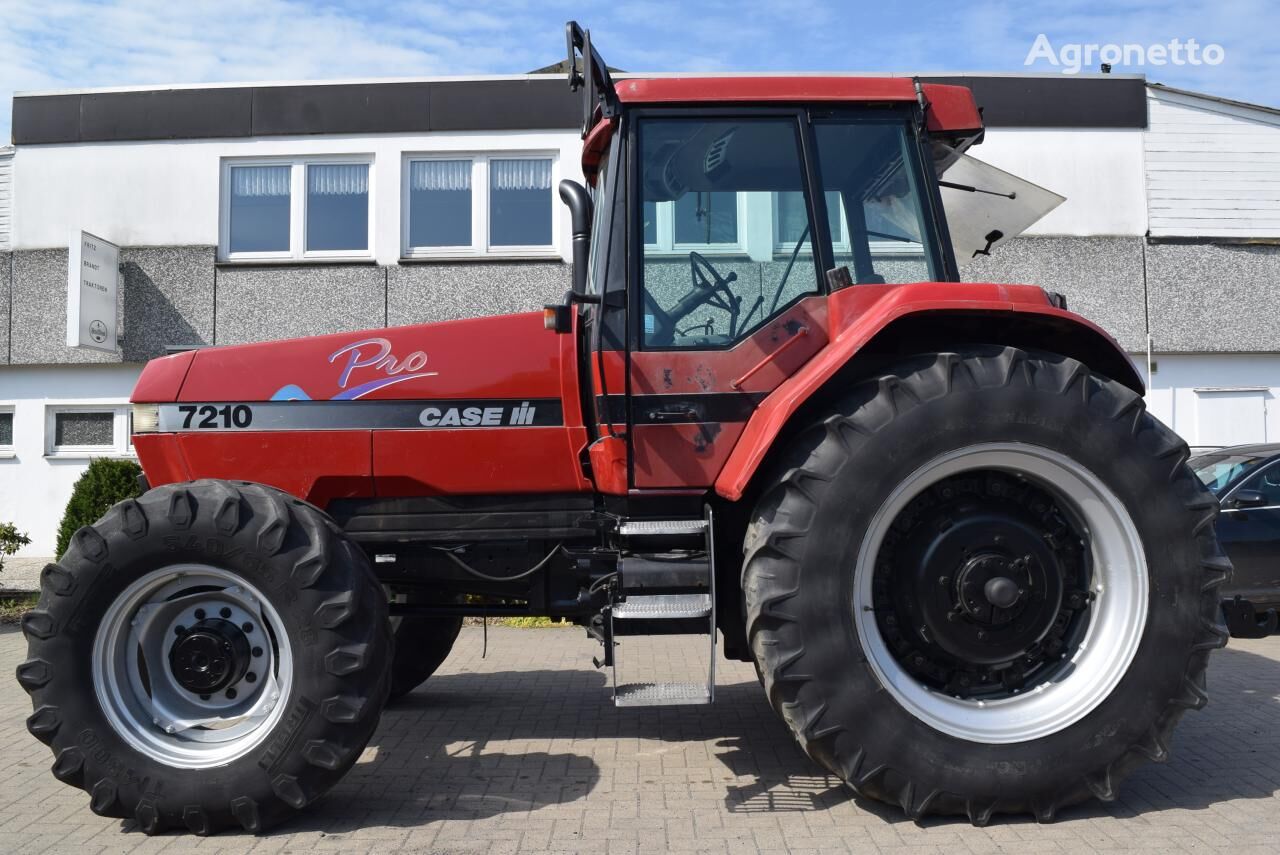 7210 Magnum Pro wheel tractor