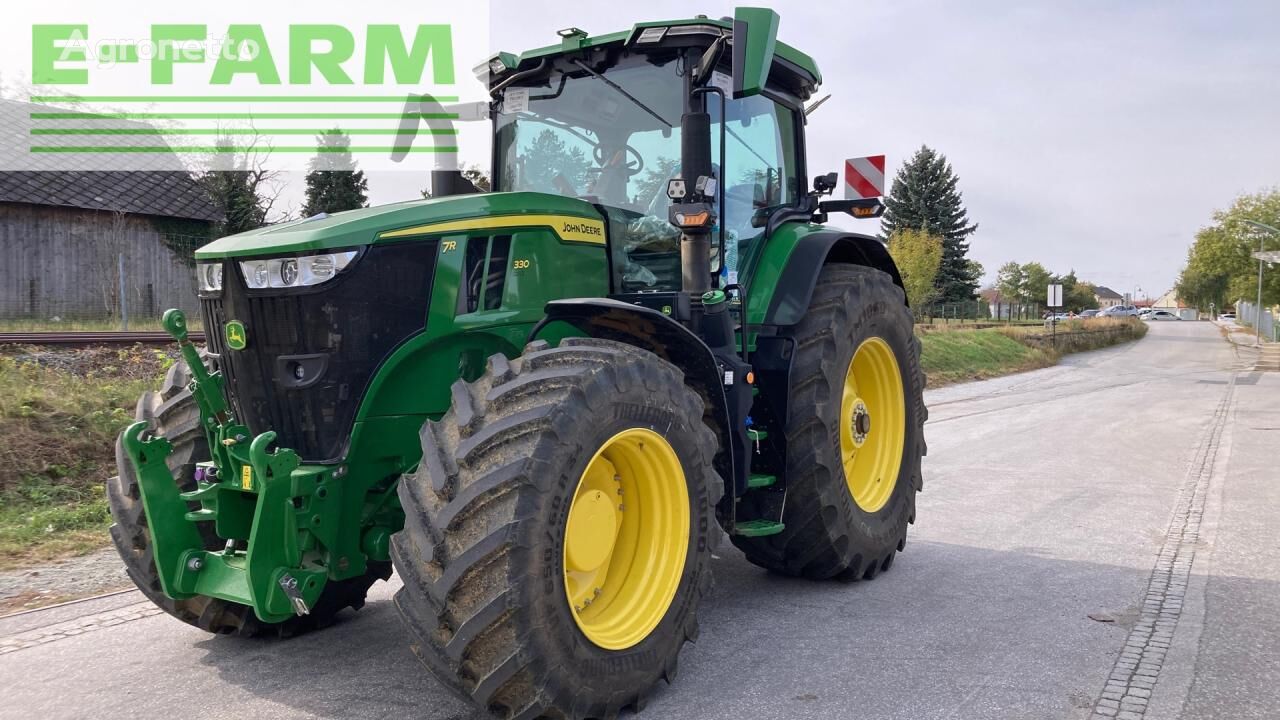 7R330 tractor de ruedas