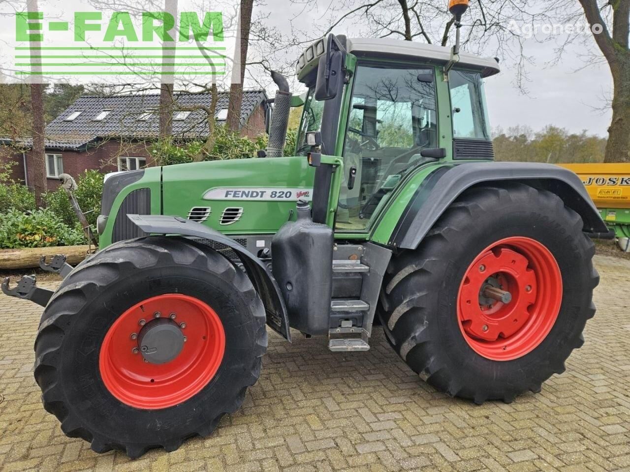 tracteur à roues 820 vario tms ( 716 718 818 )