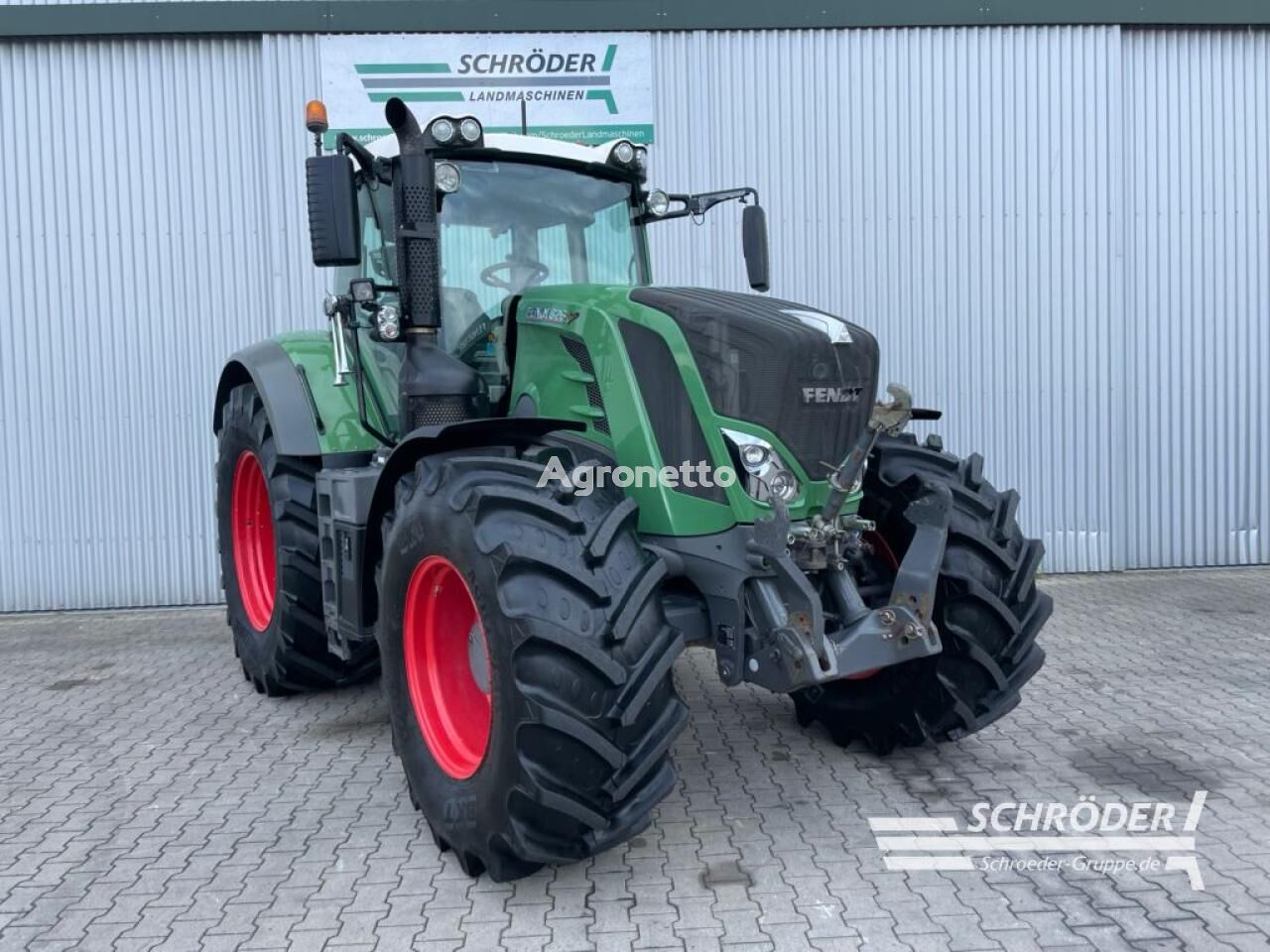 826 S4 PROFI PLUS traktor točkaš