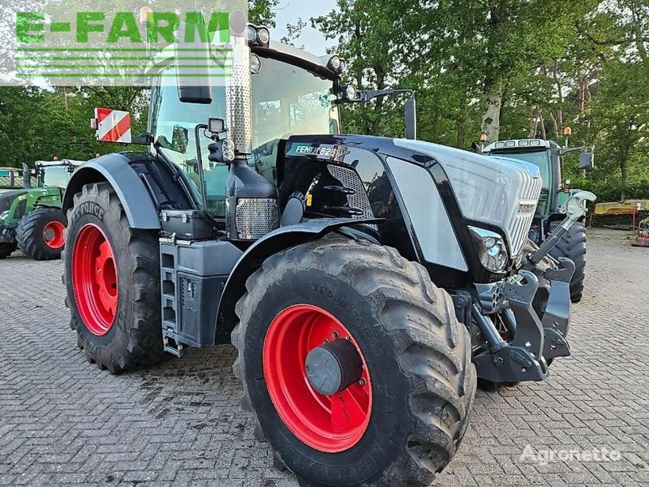 828 s4 profi plus variogrip black edition new engine(500h) tractor de ruedas