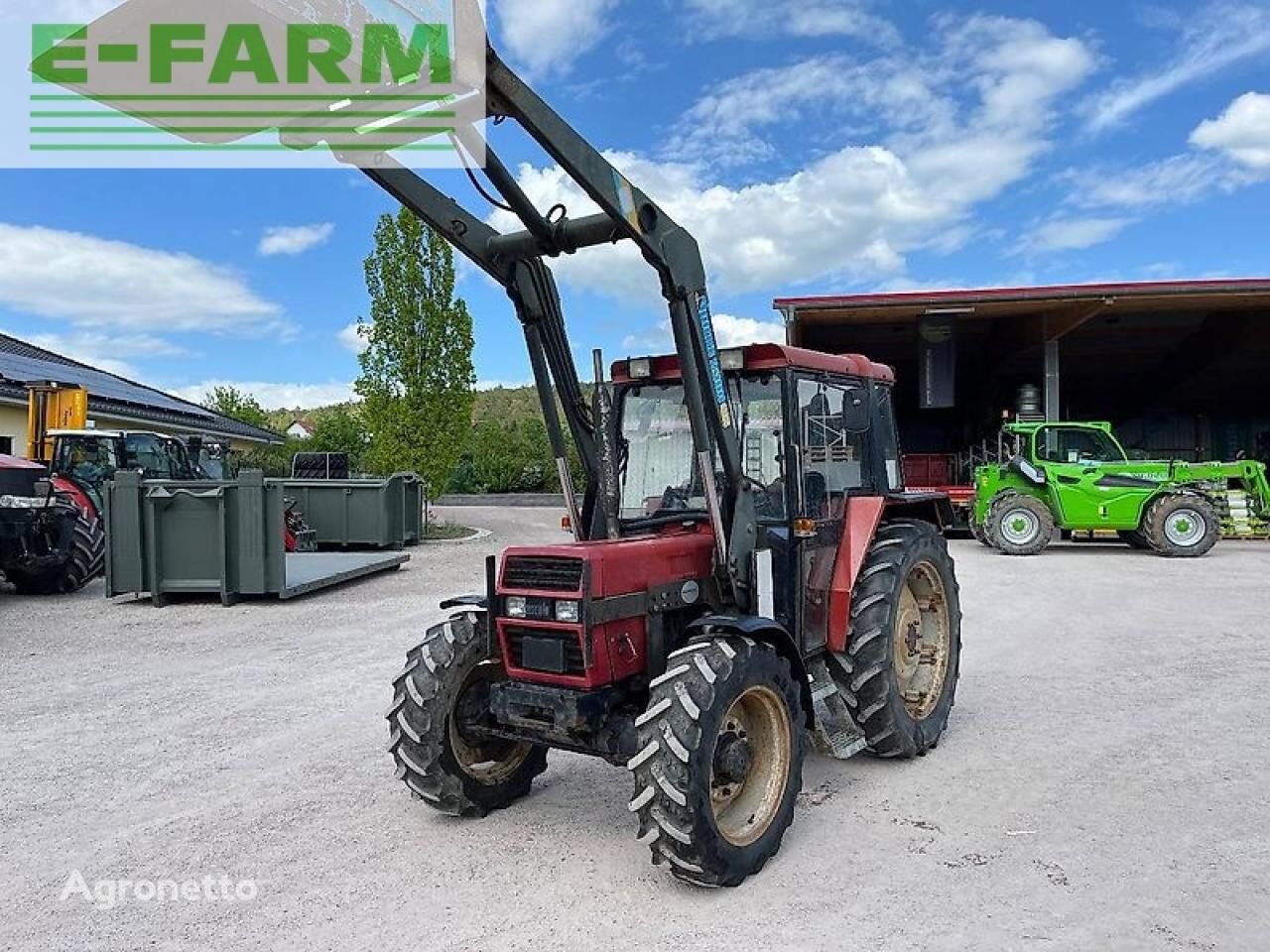 833 traktor točkaš