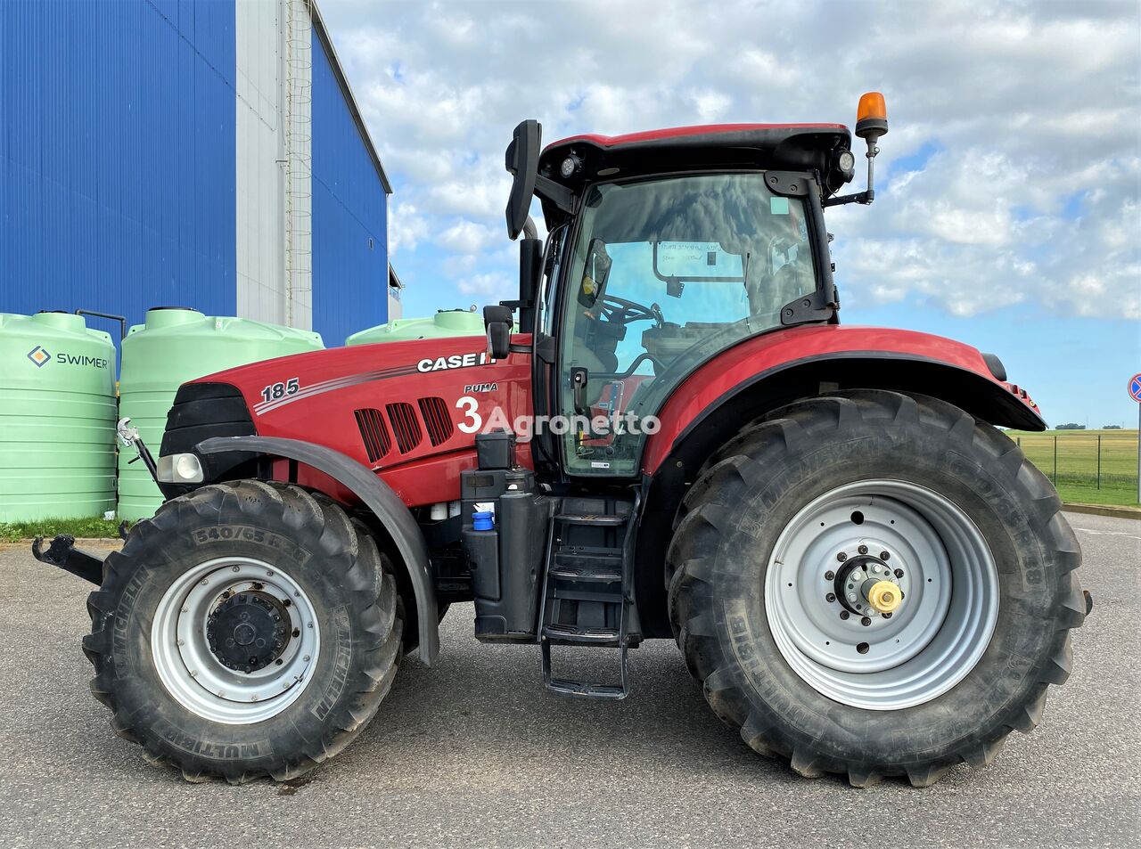 Case IH 185 traktor na kotačima