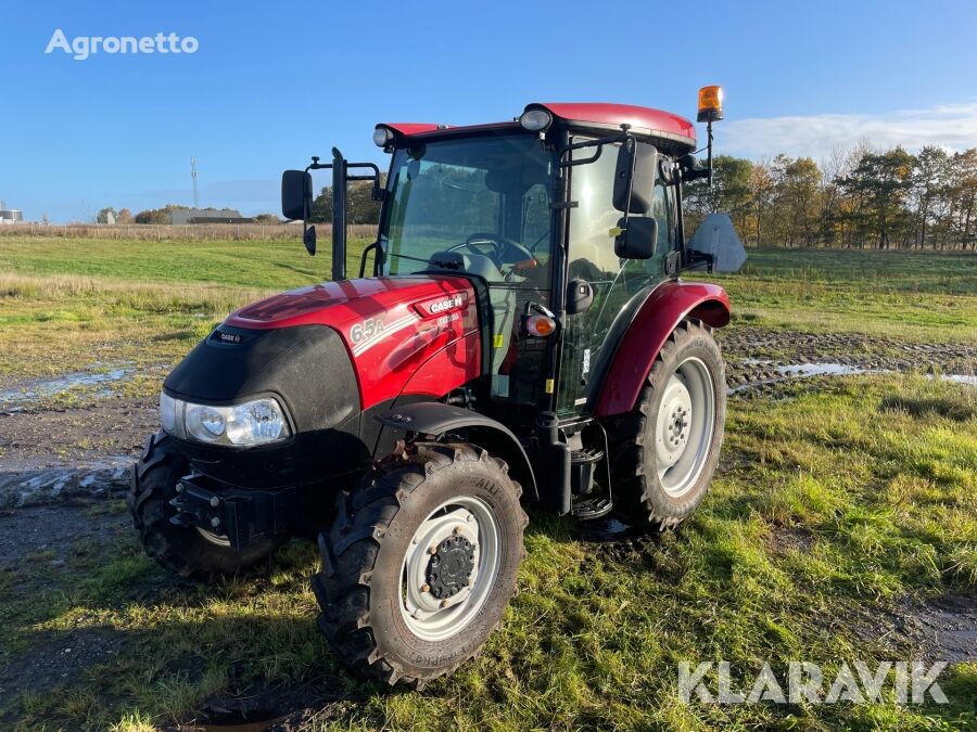 Case IH Farmall 65A tractor de ruedas