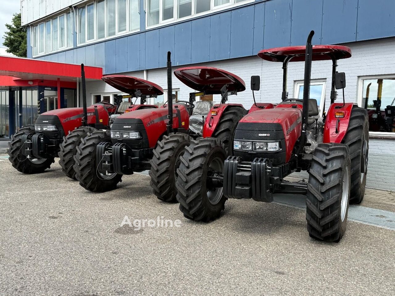 New Case IH JX95 4x4 NEW AND UNUSED! wheel tractor - Agroline