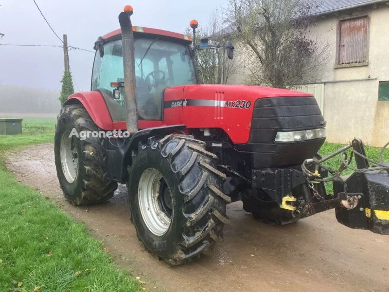 трактор колесный Case IH Magnum 230