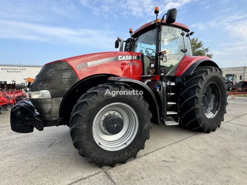 trator de rodas Case IH Magnum 370