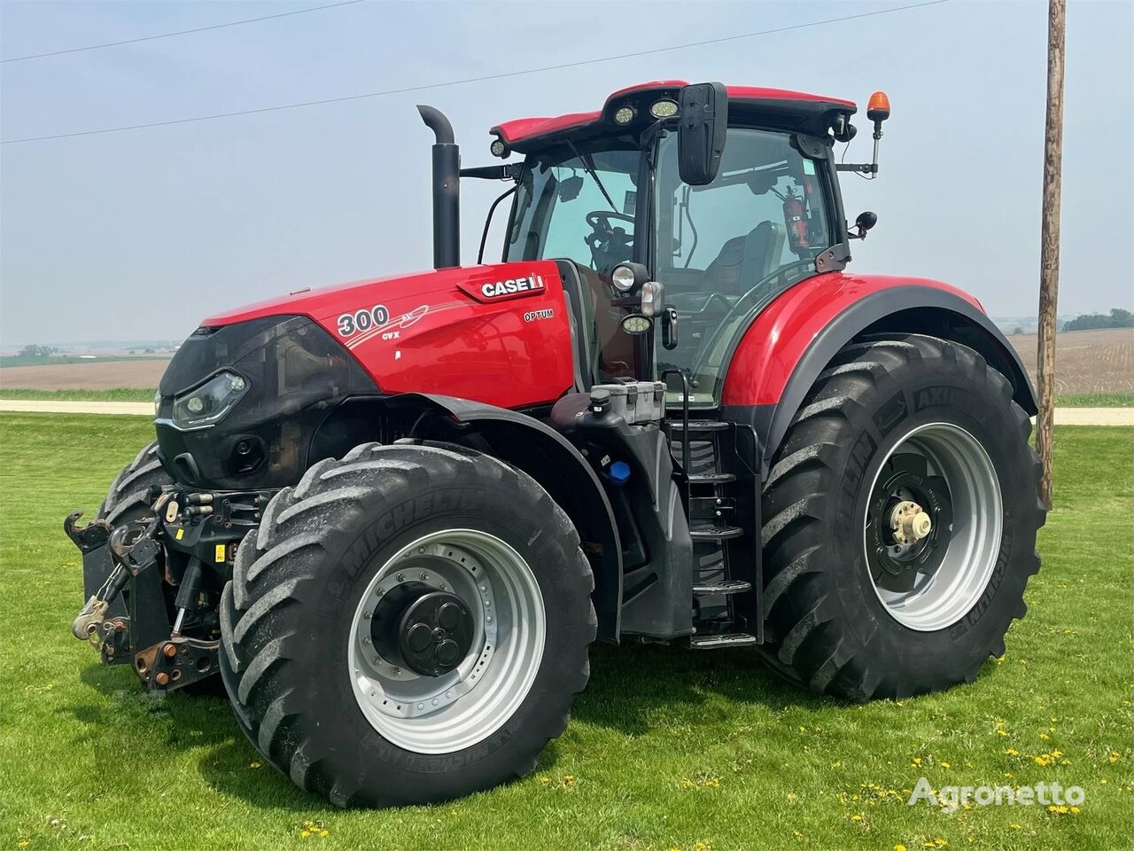 trattore gommato Case IH Optum 300