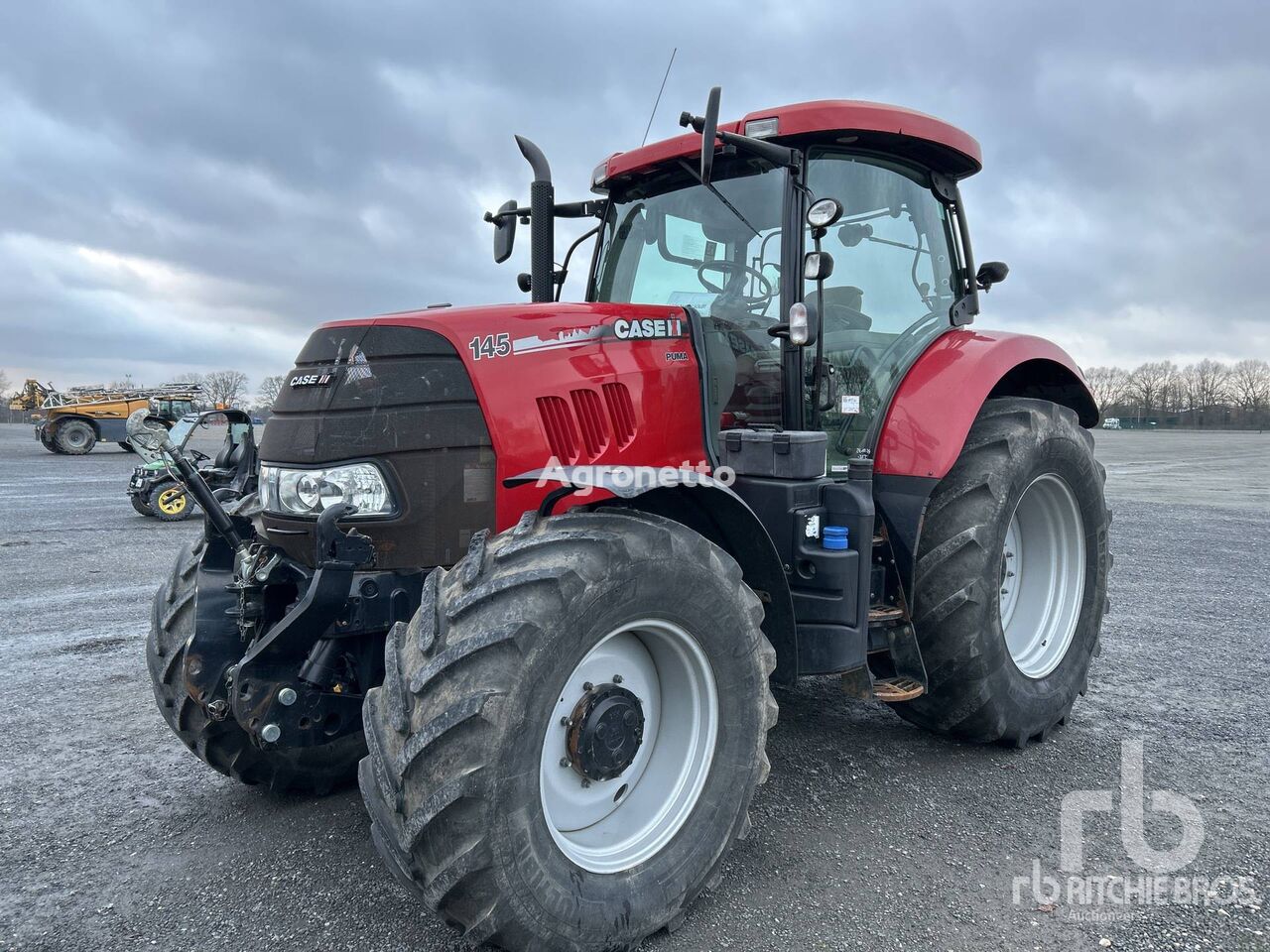 جرار بعجلات Case IH PUMA 145