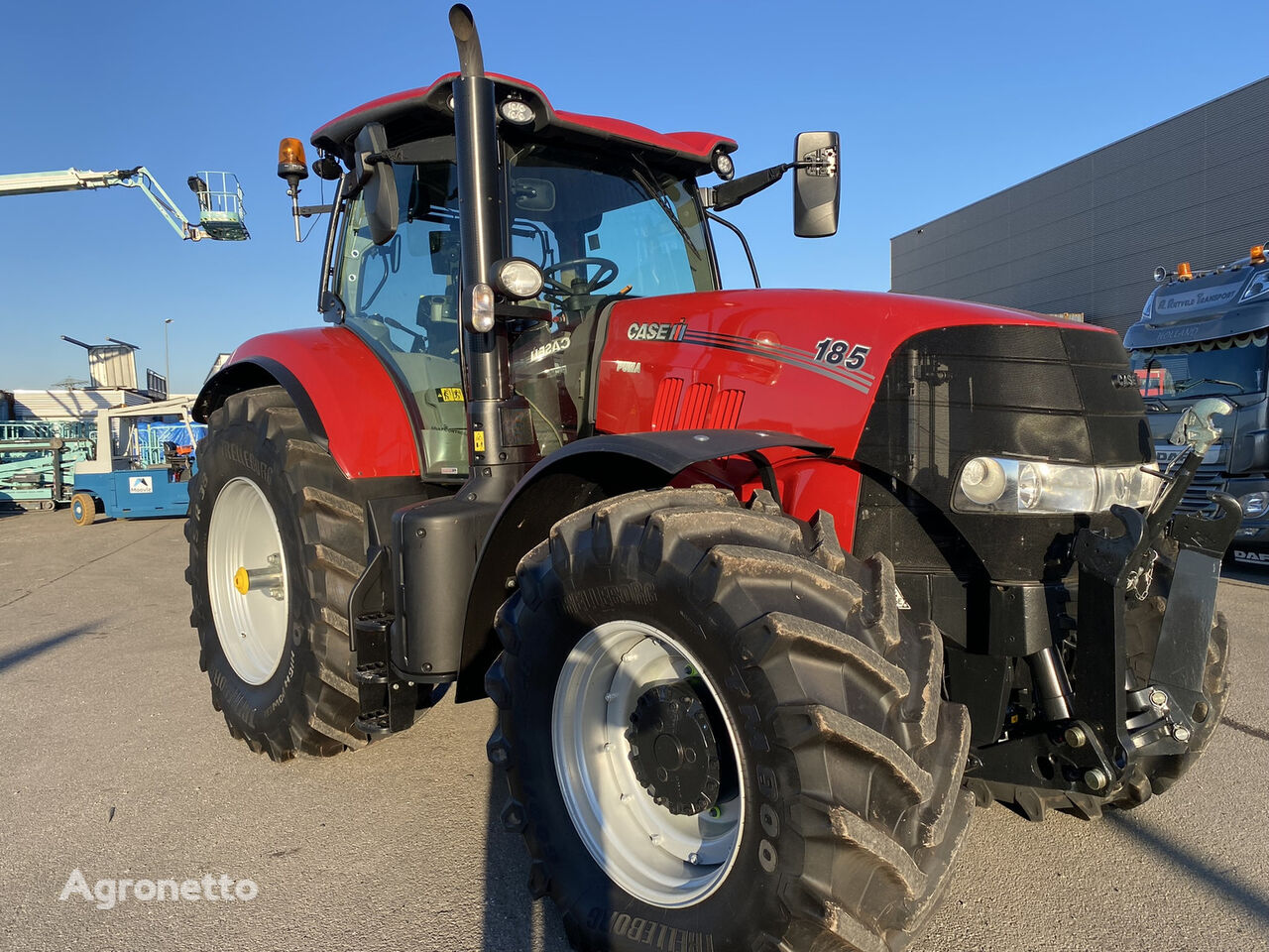 Case IH Puma 185 Tractor wheel tractor