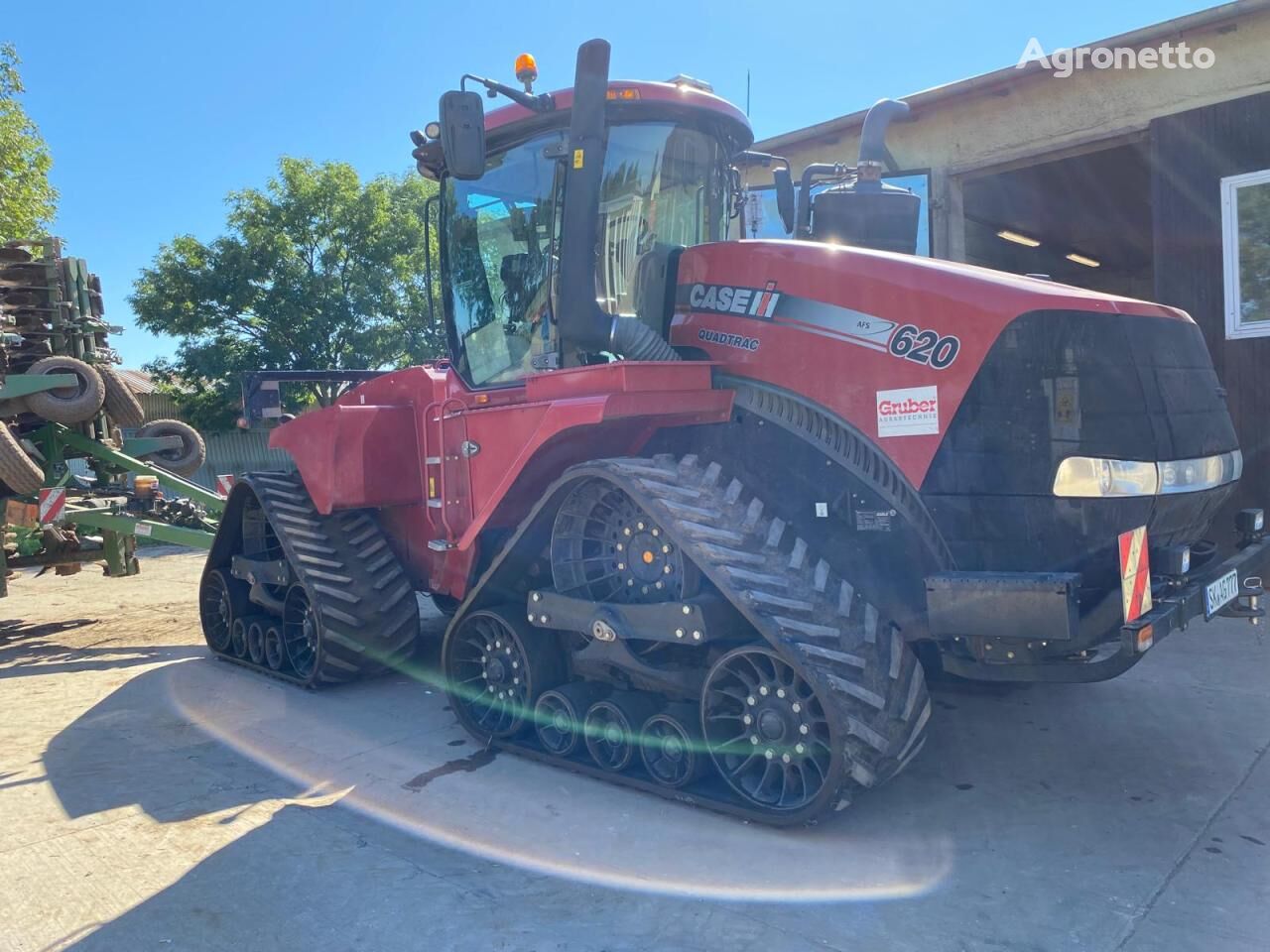 колесен трактор Case IH Quadtrac 620