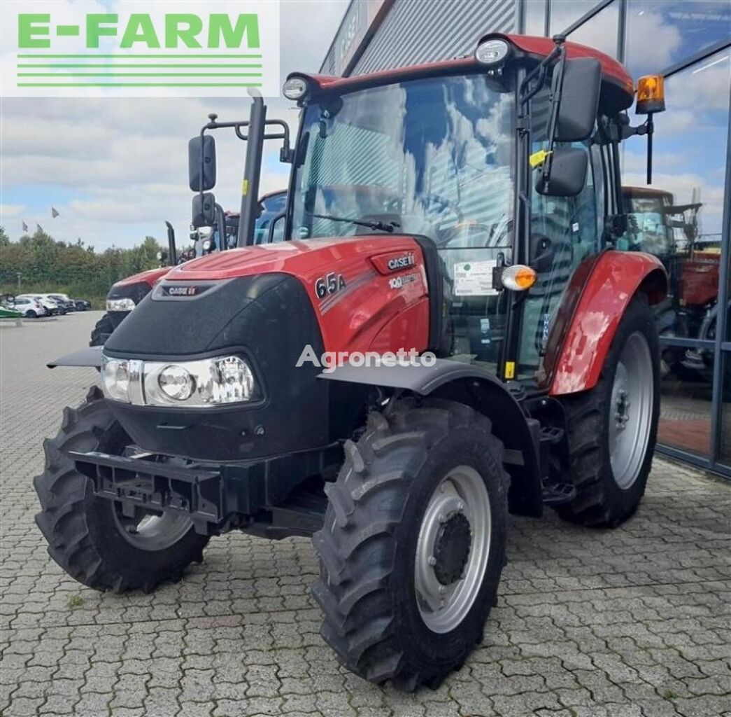 Case IH farmall 65a wheel tractor