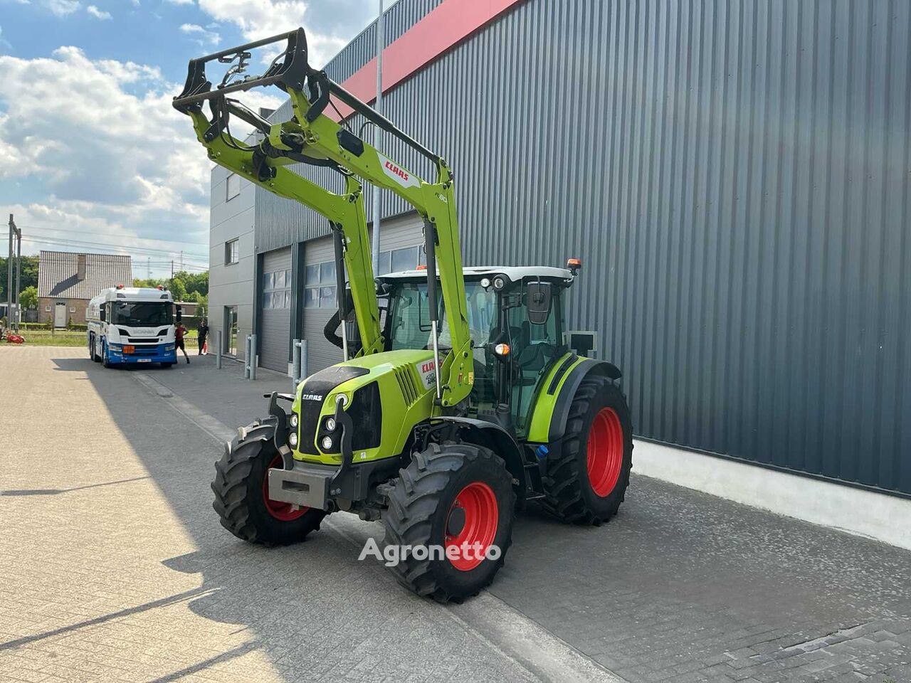Venta de Claas 420 arion tractor de ruedas | Agronetto UY Claas 420 arion tractor de ruedas - Agronetto