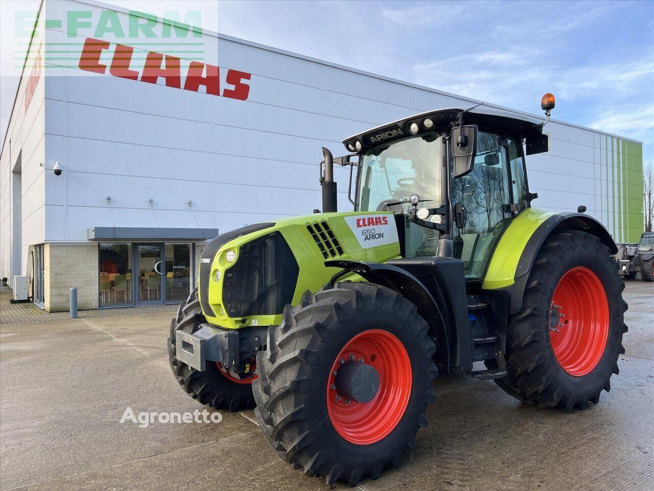 tractor cu roţi Claas ARION 650