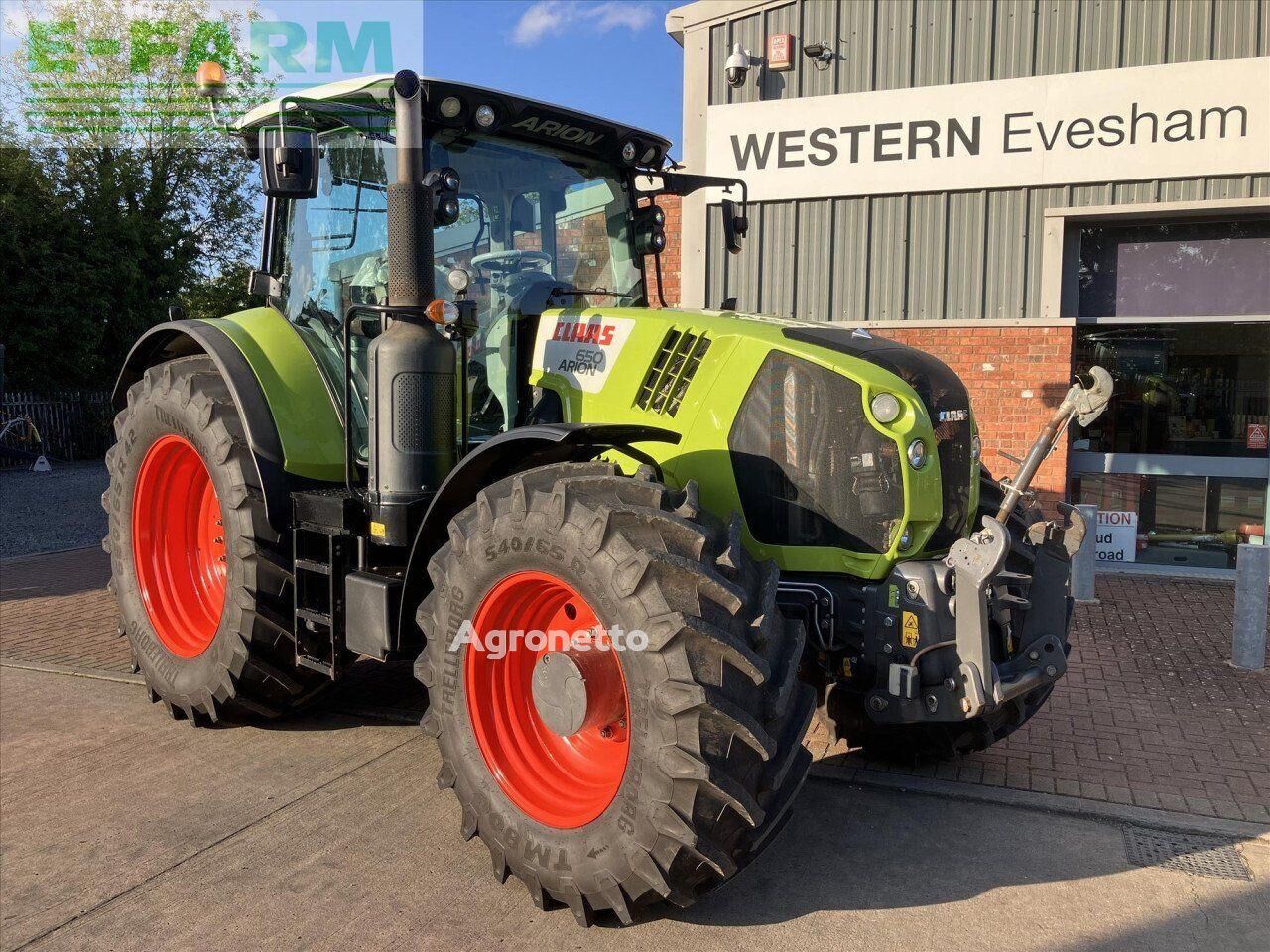 Claas ARION 650 CIS + traktor na kotačima