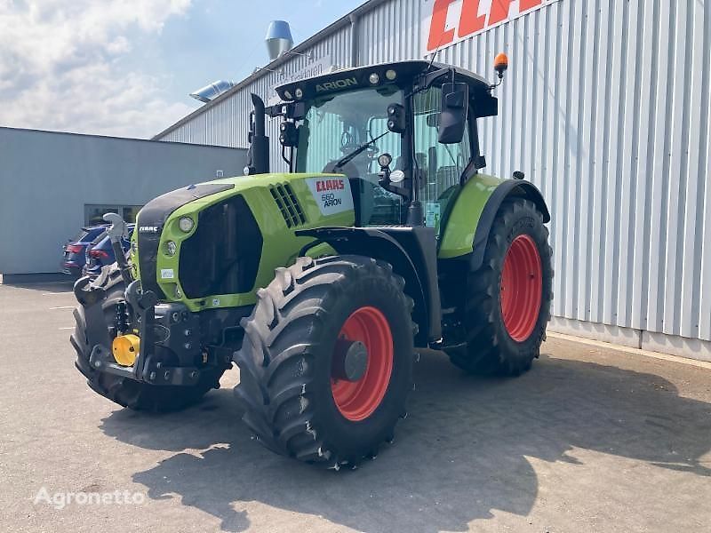 جرار بعجلات Claas ARION 660 St4 CMATIC