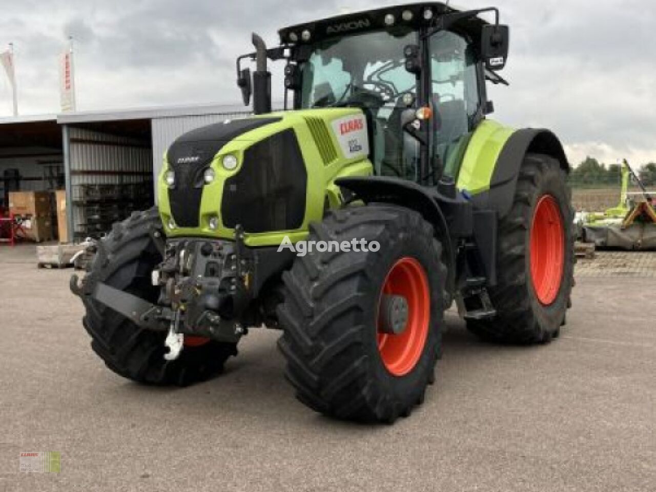 trattore gommato Claas AXION 870