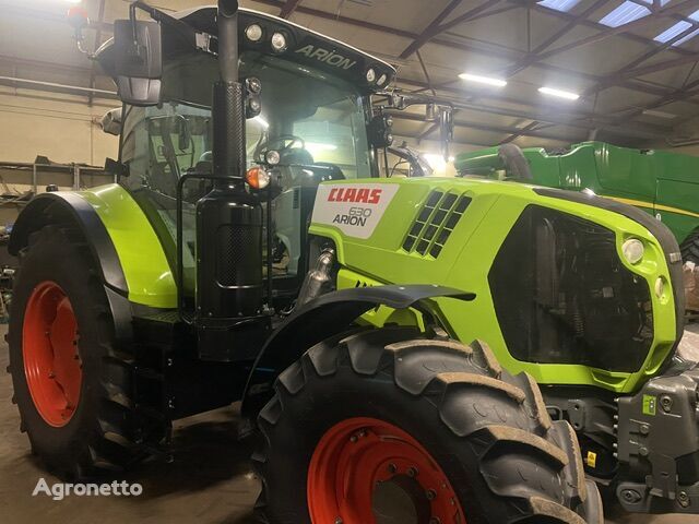 جرار بعجلات Claas Arion 630