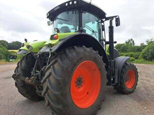 трактор колісний Claas Axion 800