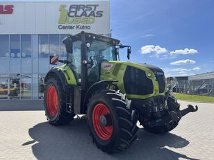 ciągnik kołowy Claas Axion 810