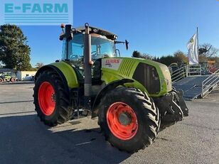 جرار بعجلات Claas Axion 810
