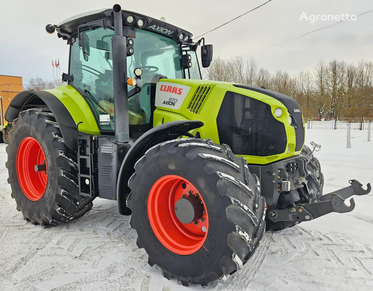 جرار بعجلات Claas Axion 870