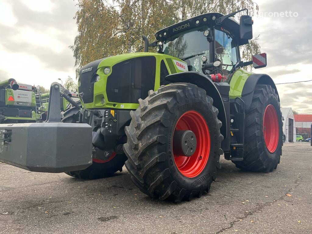 traktor na kolesih Claas Axion 930 Cmatic