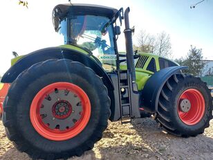 tracteur à roues Claas Axion 950