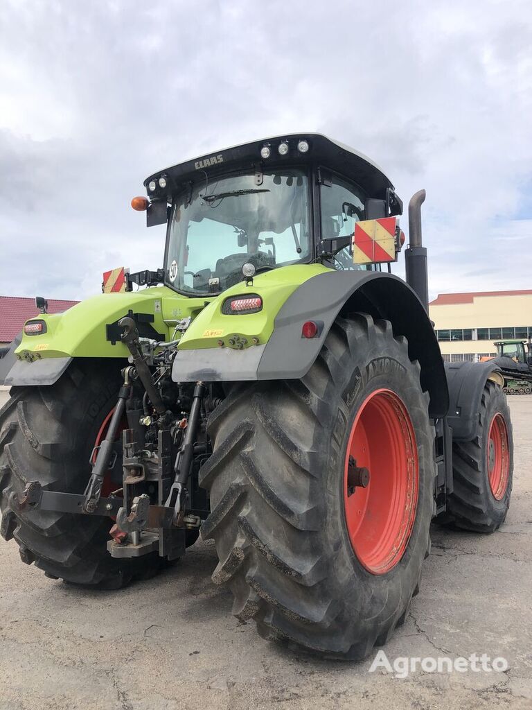 трактор колесный Claas Axion 950 Cmatic