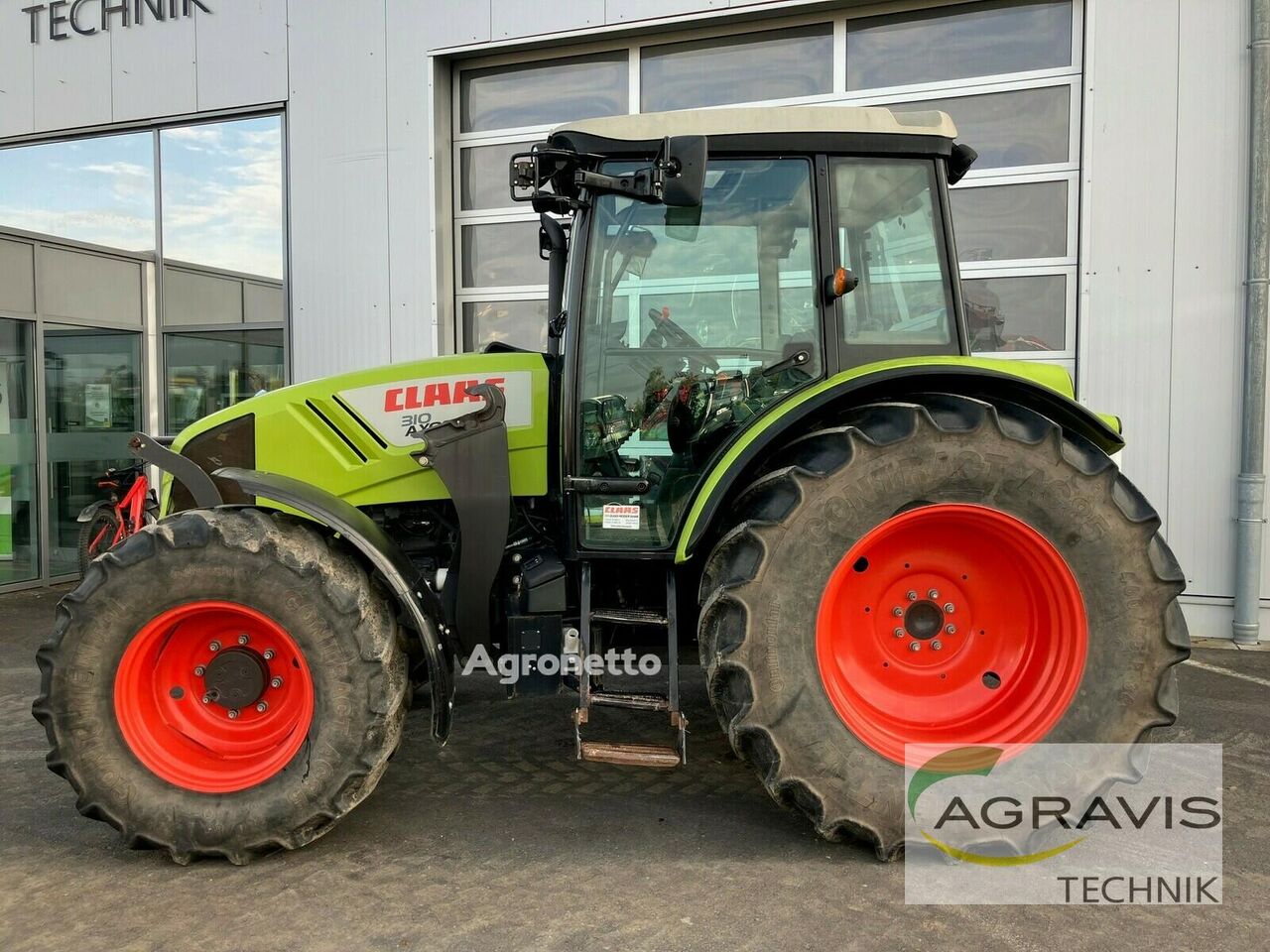 Claas Axos 310 C Radtraktor