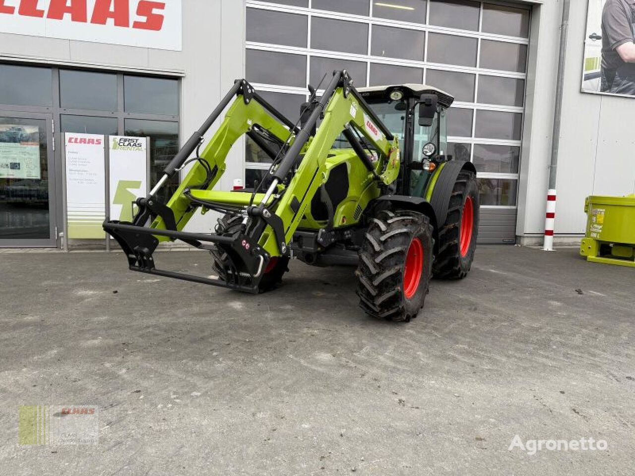 kolesový traktor Claas ELIOS 210 CLASSIC